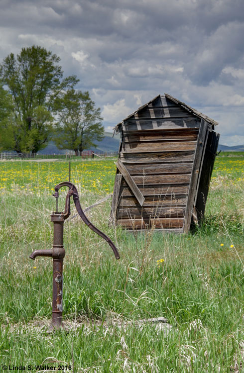 Outhouse photos from His and Hers Photography, Montpelier, Idaho