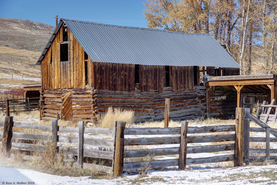 Log barn in Bloomington, Idaho