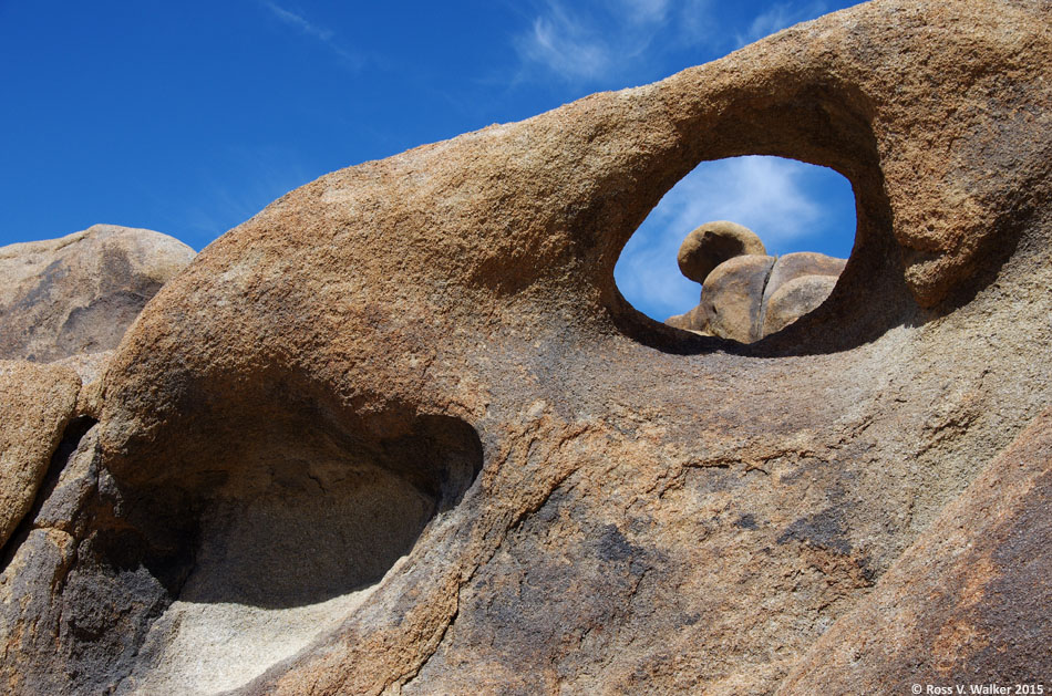 Rock monster at Alabama Hills, California